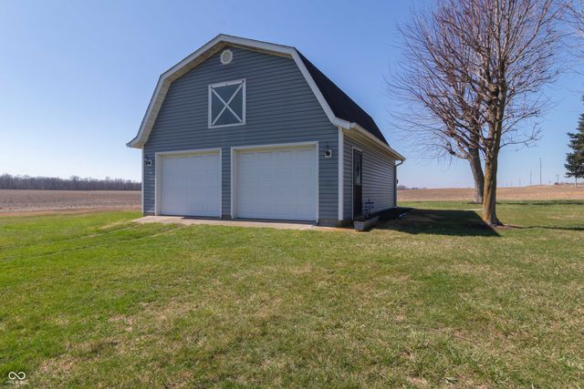 9025 W 500 S, Jamestown, IN 46147