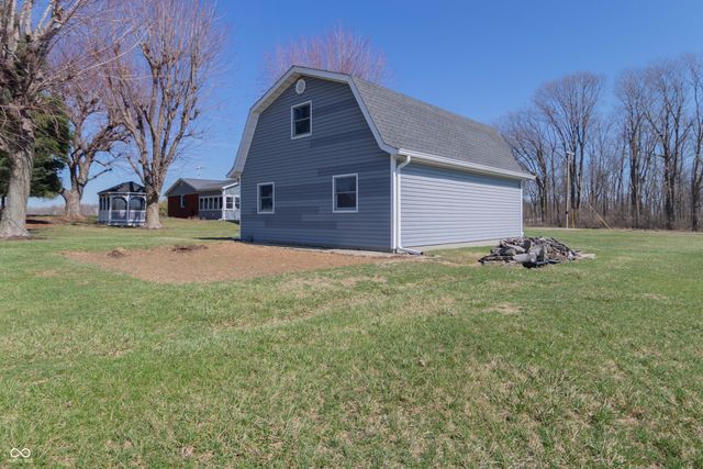 9025 W 500 S, Jamestown, IN 46147