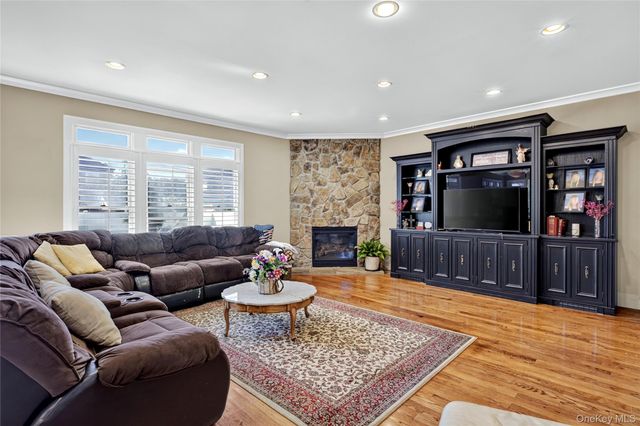 3414 Manchester Road, Wantagh, NY 11793