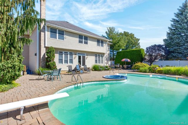 3414 Manchester Road, Wantagh, NY 11793