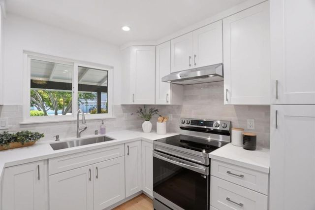 957 Amstutz Drive, San Jose, CA 95129