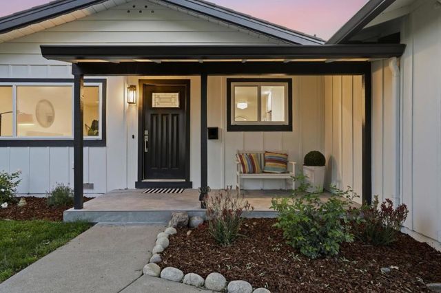 957 Amstutz Drive, San Jose, CA 95129