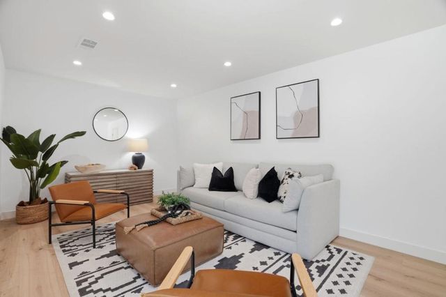 957 Amstutz Drive, San Jose, CA 95129