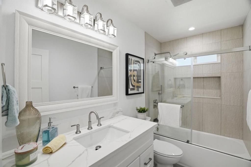 Image 18 of property listing at 957 Amstutz Drive, San Jose, CA 95129
