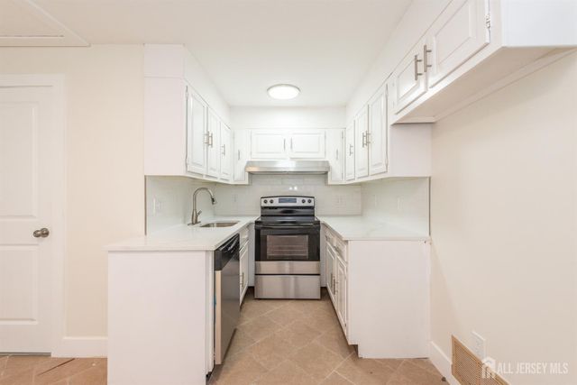 278 Outlook Boulevard, Old Bridge, NJ 07735