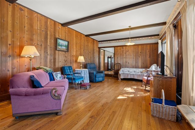 508 N Van Buren Street, Bloomingdale, MI 49026