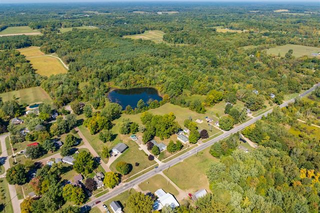 508 N Van Buren Street, Bloomingdale, MI 49026