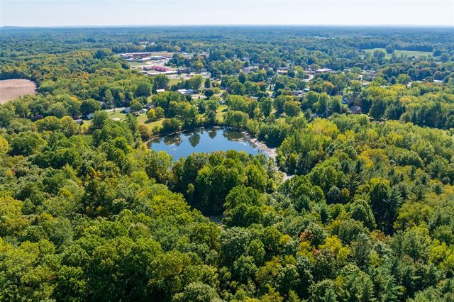 508 N Van Buren Street, Bloomingdale, MI 49026