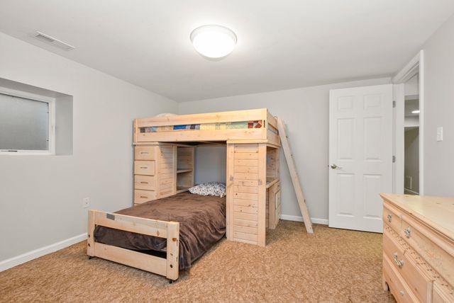 9137 S 88th Avenue S, Hickory Hills, IL 60457