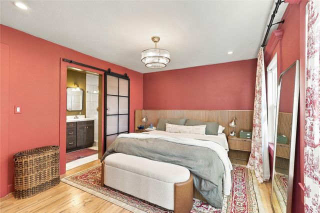 1209 Edwards Street, Houston, TX 77007