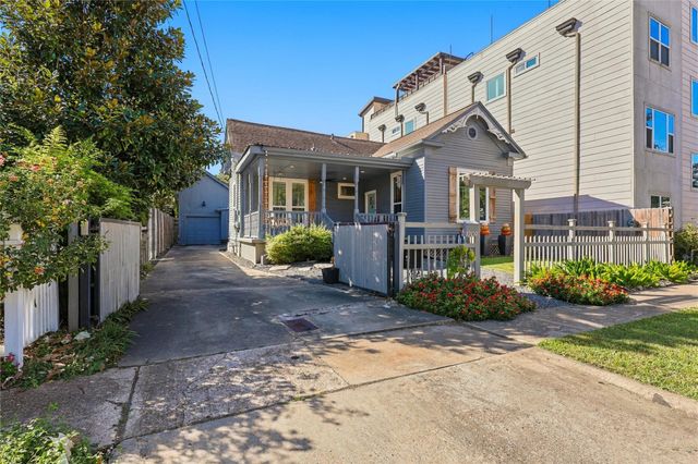 1209 Edwards Street, Houston, TX 77007