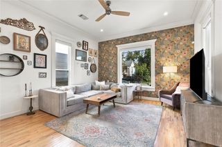 1209 Edwards Street, Houston, TX 77007