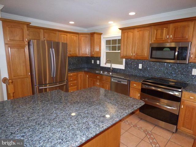 9529 HARVEST PL, Manassas, VA 20110