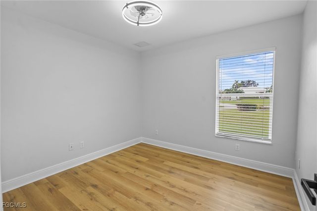 2814 SW 8th PL, Cape Coral, FL 33914