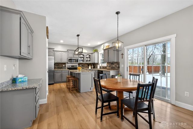 4342 Napa Valley Drive, Bellbrook, OH 45305