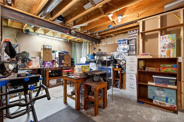 4342 Napa Valley Drive, Bellbrook, OH 45305