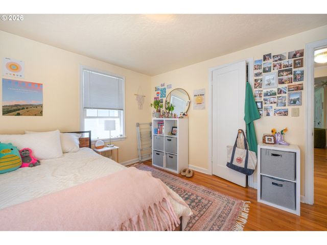 2273 KINCAID St, Eugene, OR 97405