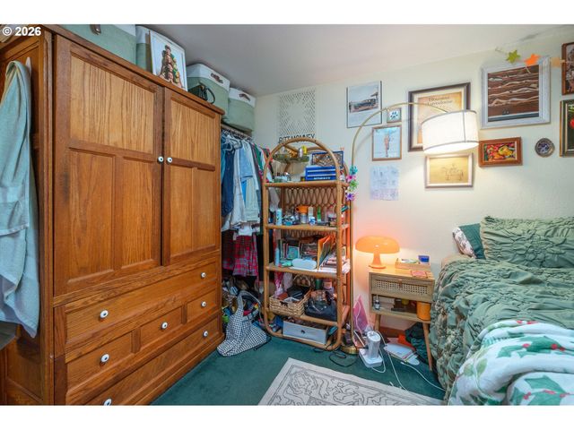 2273 KINCAID St, Eugene, OR 97405