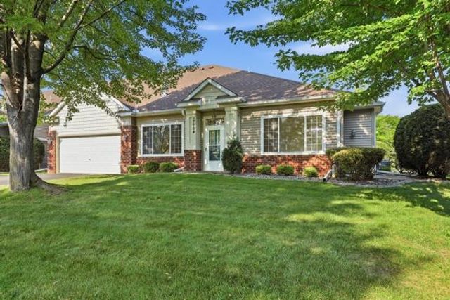 17706 38th Avenue N, Plymouth, MN 55446