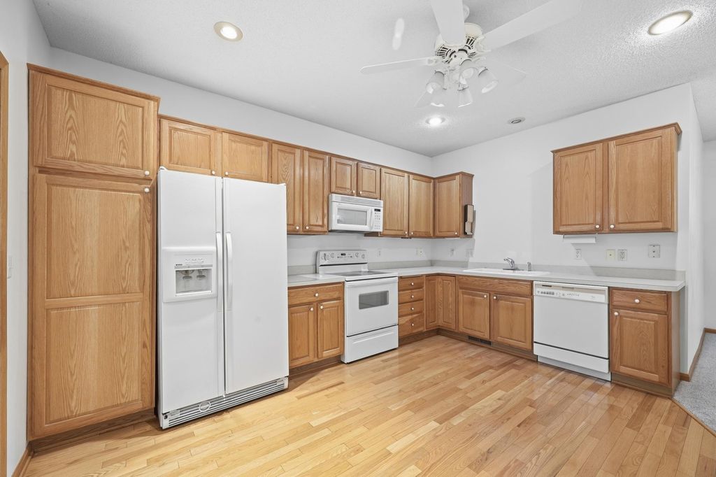 17706 38th Avenue N, Plymouth, MN 55446 — photo 4