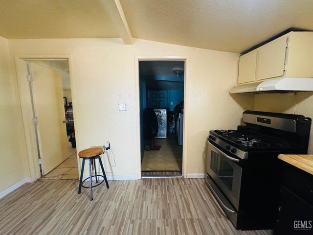 8116 Halleluiah Street, Bakersfield, CA 93307