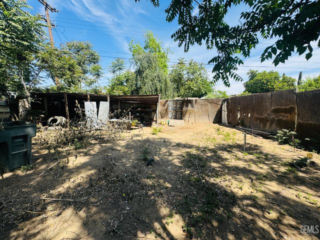 8116 Halleluiah Street, Bakersfield, CA 93307