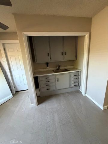 3812 Alum Avenue, Bakersfield, CA 93309