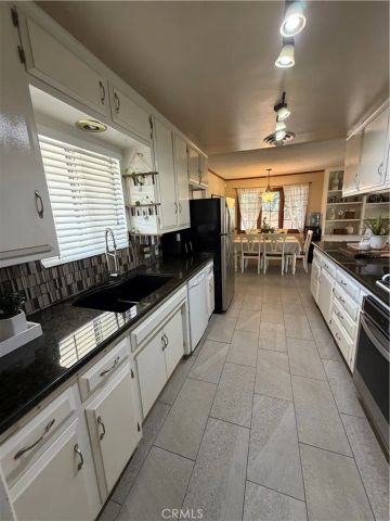 3812 Alum Avenue, Bakersfield, CA 93309