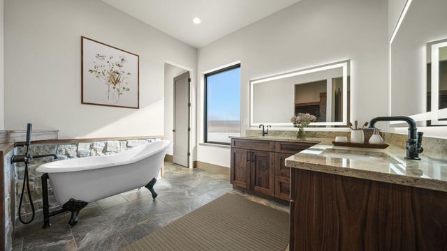 868 23 Road, Grand Junction, CO 81505