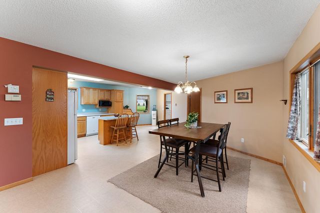 11206 72nd Street S, Cottage Grove, MN 55016