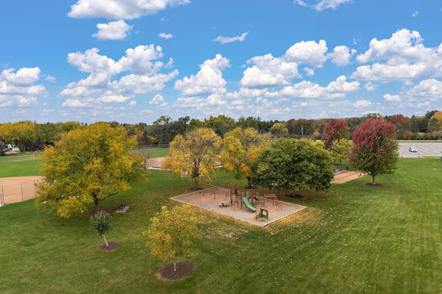 11206 72nd Street S, Cottage Grove, MN 55016