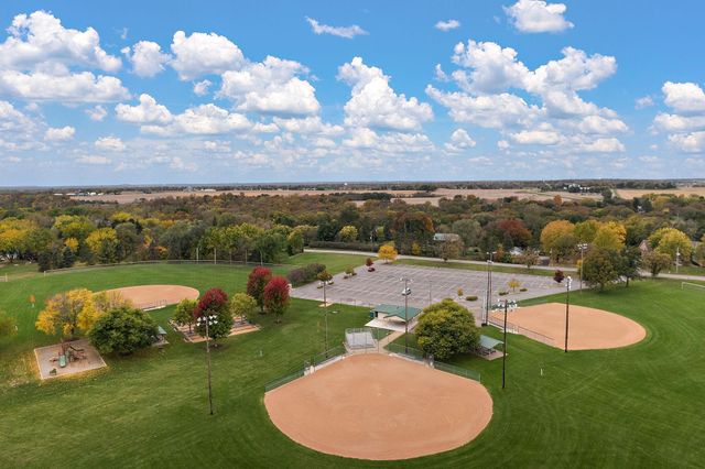 11206 72nd Street S, Cottage Grove, MN 55016