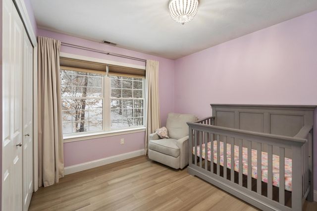 12 Glastombury Drive, Sandown, NH 03873