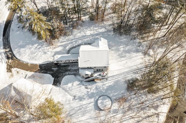 12 Glastombury Drive, Sandown, NH 03873