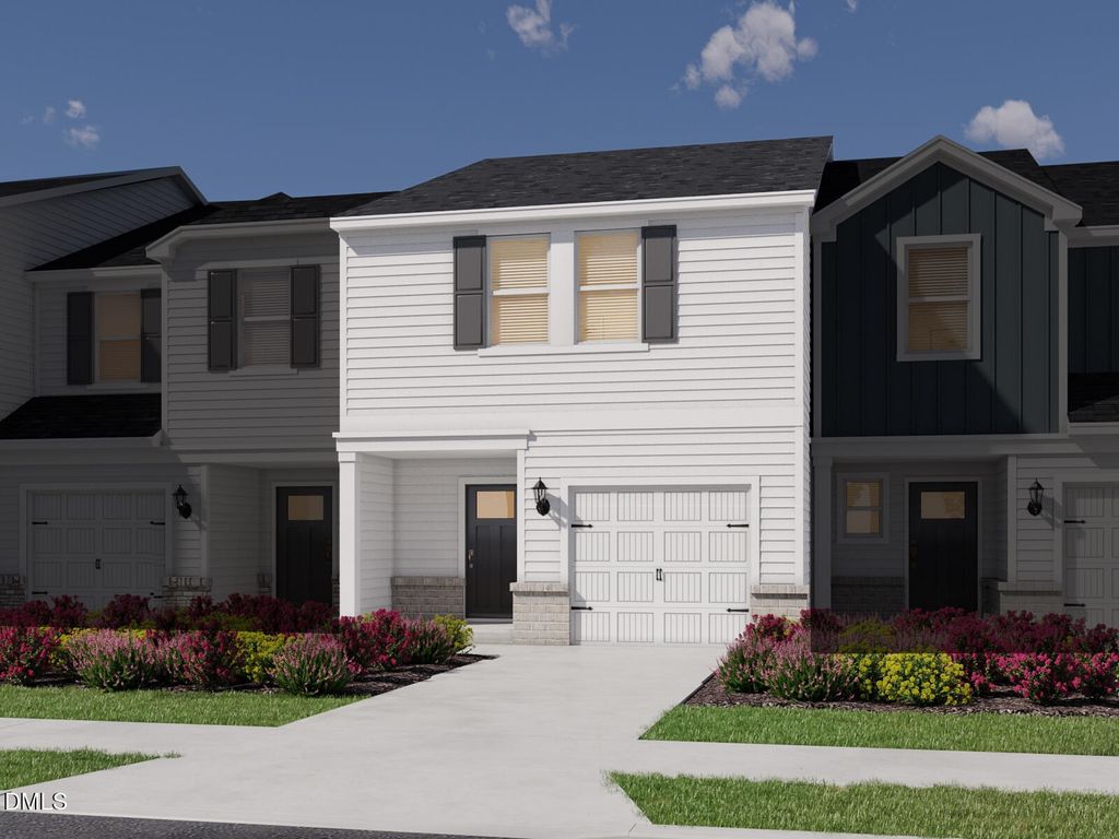 806 Stream View Court, Mebane, NC 27302