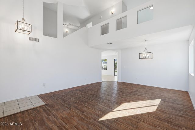 15839 W YAVAPAI Street, Goodyear, AZ 85338