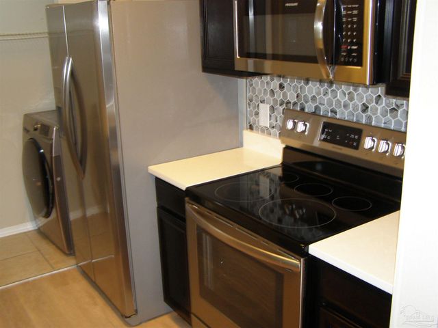 601 E Burgess Rd E-3, Pensacola, FL 32504