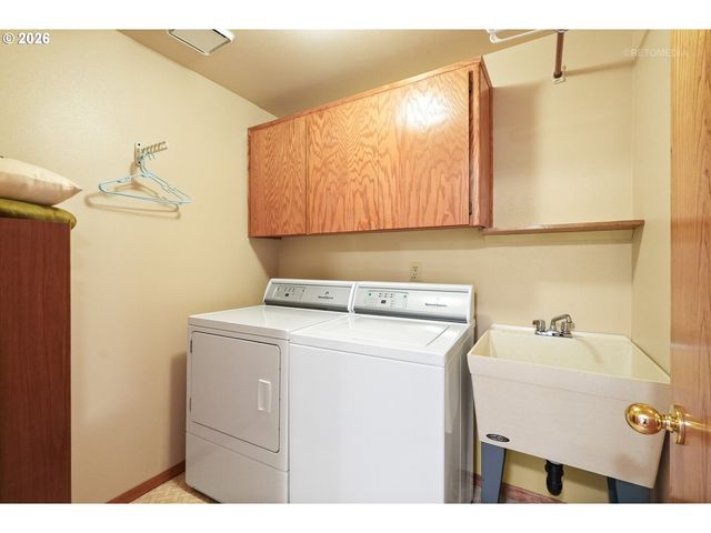462 Ne 24TH Ave, Hillsboro, OR 97124