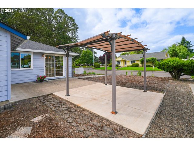 462 Ne 24TH Ave, Hillsboro, OR 97124