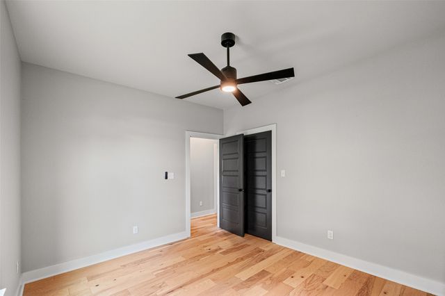 1010 Mustang Trail, Granbury, TX 76049