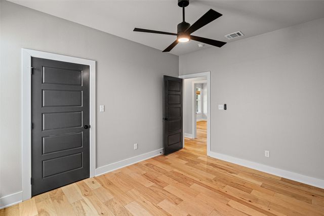 1010 Mustang Trail, Granbury, TX 76049