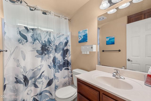 907 Worchester Drive, Medford, OR 97501