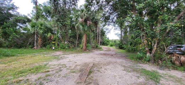 1685 E OSCEOLA ROAD, Geneva, FL 32732