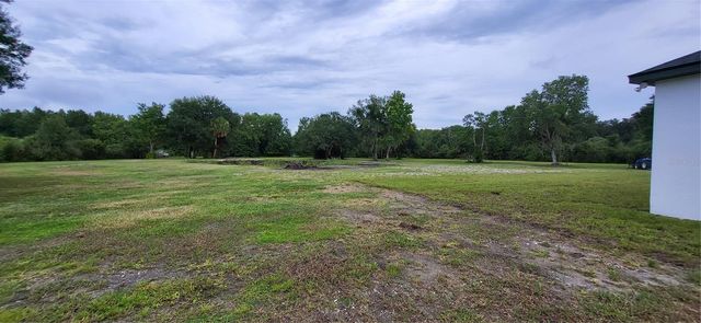 1685 E OSCEOLA ROAD, Geneva, FL 32732