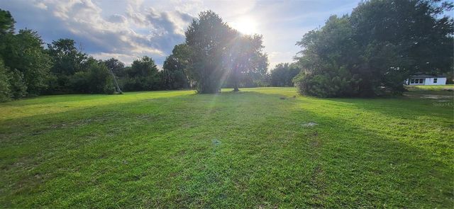 1685 E OSCEOLA ROAD, Geneva, FL 32732
