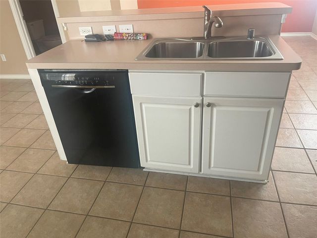 5815 Vinemont Lane, Houston, TX 77084