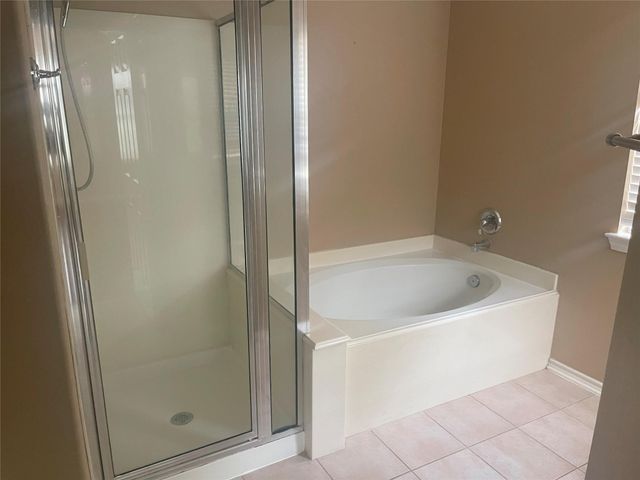 5815 Vinemont Lane, Houston, TX 77084