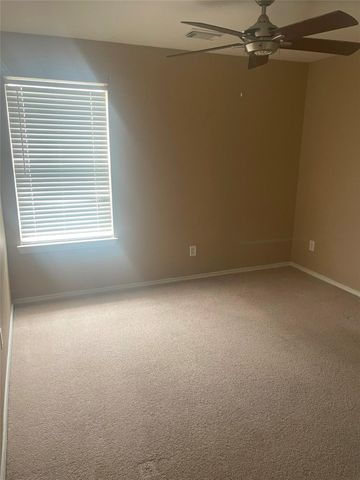 5815 Vinemont Lane, Houston, TX 77084