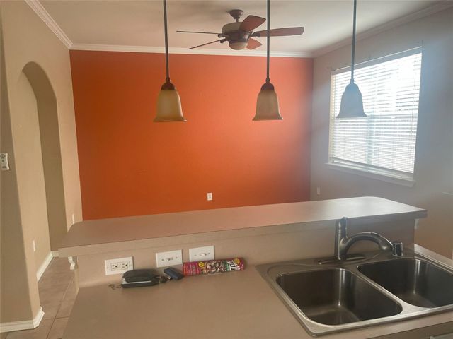 5815 Vinemont Lane, Houston, TX 77084