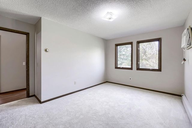 17012 Lexington Avenue NE, Andover, MN 55304